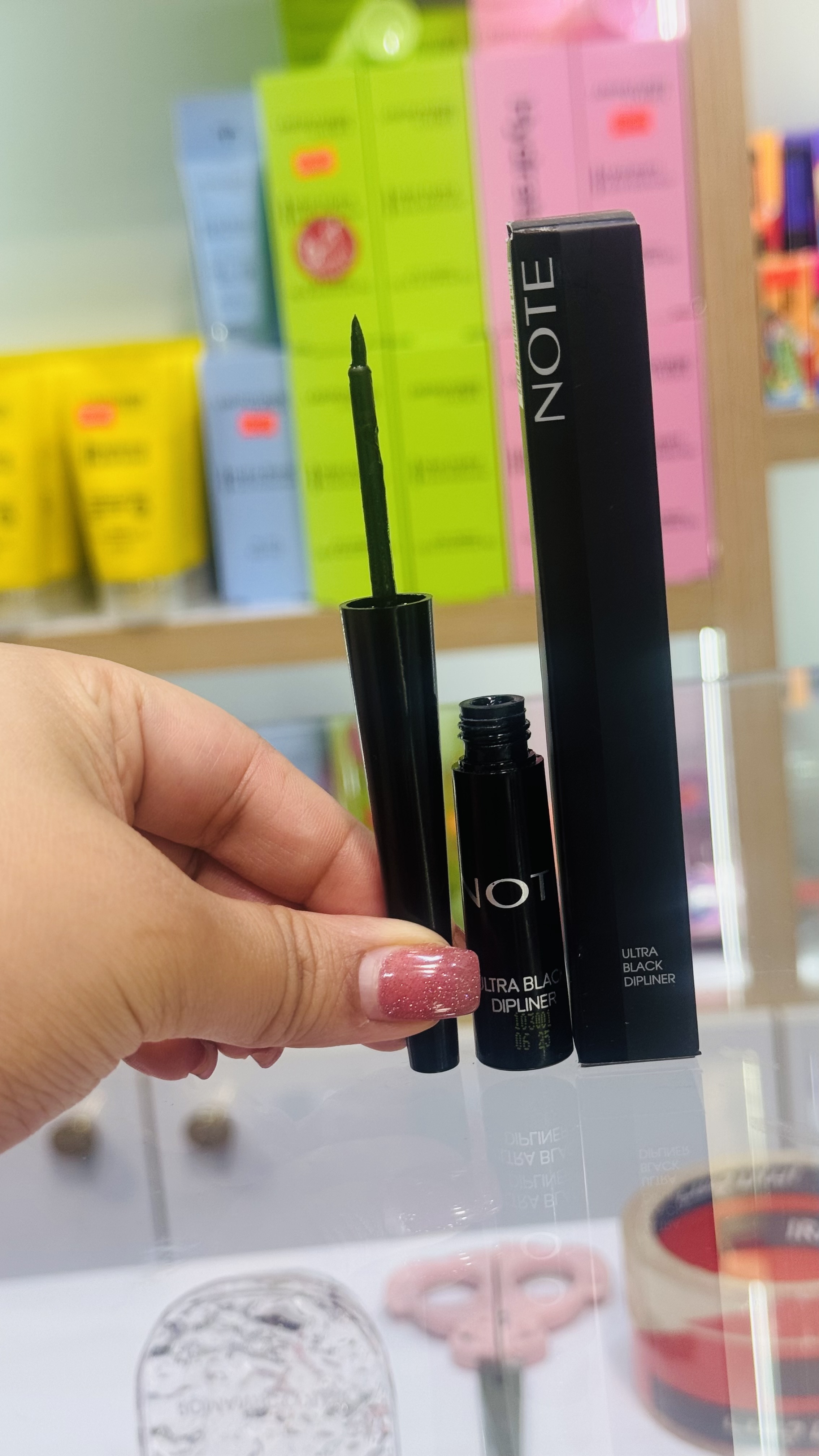 خط چشم  نوت مدل Ultra Black ضمانت اصل بودن کالا