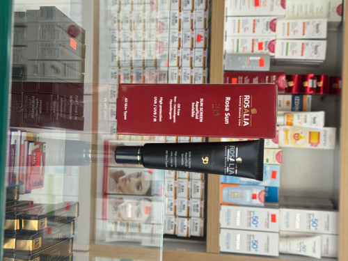 کرم ضد آفتاب رزالیا مدل Rosa Sun بی رنگ SPF50 حجم ۴۰ میلی لیتر