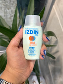 ضد آفتاب بدون رنگ فلوئید مدل بلو بلاکر ایزدین پرو 50ml
